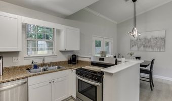 5100 Park Cir, Austell, GA 30106