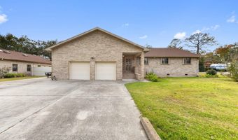 600 Vine Cir, Bay St. Louis, MS 39520