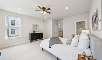 44603 WOLFHOUND Sq, Ashburn, VA 20147