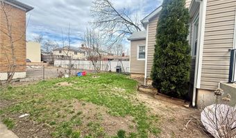 105 Seaview Ave, Staten Island, NY 10304