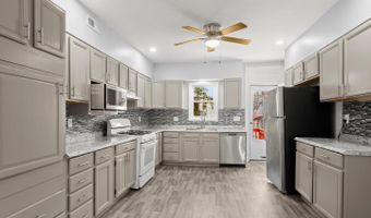 2005 SINCLAIR Ln, Baltimore, MD 21213