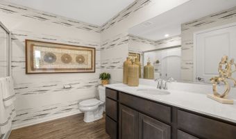 1221 Glenmont St, Algonquin, IL 60102