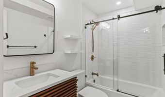 4801 FAIRMONT Ave 801, Bethesda, MD 20814