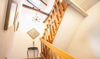 14 Vermillion Dr, Avon, CT 06001