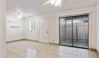 286 W Palomino Dr 79, Chandler, AZ 85225