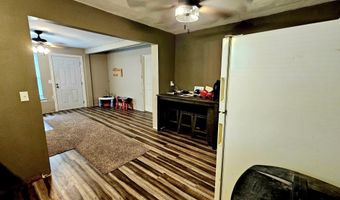 1109 Lincoln Ave, Baxter Springs, KS 66713