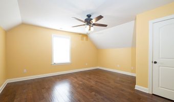 110 Coal Creek Dr, Boiling Springs, SC 29316