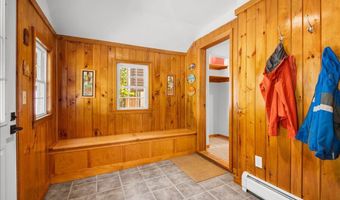 218 Donahue Rd, Barre, VT 05654