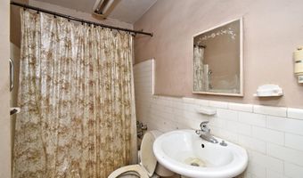 417 E UPSAL St, Philadelphia, PA 19119