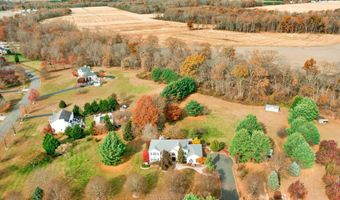 20 YEGER Dr, Allentown, NJ 08501