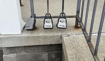 133 S Lake Ave 2, Albany, NY 12208