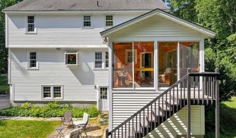 16 Williamsburg Dr, Amherst, NH 03031