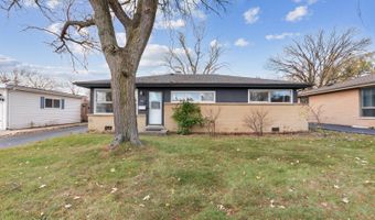 38 N Highview Ave, Addison, IL 60101