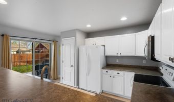 60 Clinton Ln, Belgrade, MT 59714