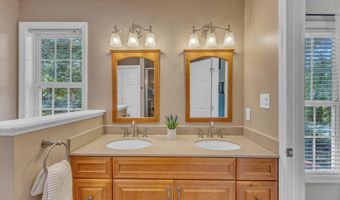 3007 Shopton Dr, Apex, NC 27502