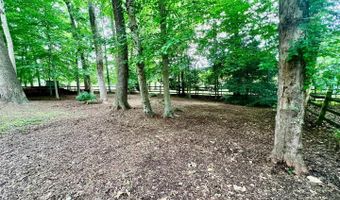 11904 HUNTING RIDGE Ct, Potomac, MD 20854