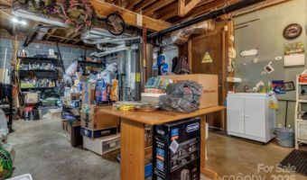 59 Skyview Ter, Asheville, NC 28806