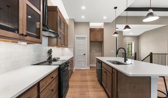 815 S Lakeview Way, Ashland, NE 68003