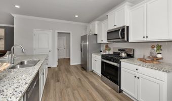 23292 WORCESTER Ln, Athens, AL 35613