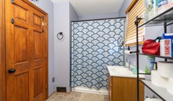 2248 E Broadway, Alton, IL 62002