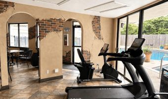 2045 N 3rd St #221, Baton Rouge, LA 70802
