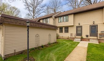 10219 Spinnaker Run, Aurora, OH 44202