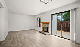 307 Occidental Cir, Santa Rosa, CA 95401