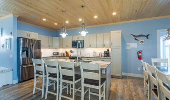 10 Bogue Chitto Ln, Bar Harbor, ME 04609