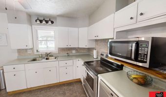 224 Sherman St, Beemer, NE 68716