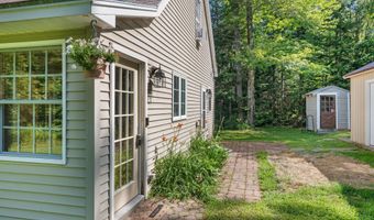 1235 Weeks Mills Rd, Augusta, ME 04330