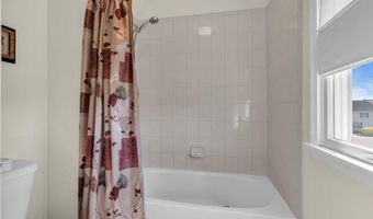 27 Brittany Ct, Atlantic Highlands, NJ 07716