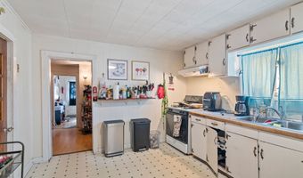 32 Washington St, Burlington, VT 05401