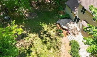 15129 Locust Grove Dr, Argentine, MI 48418