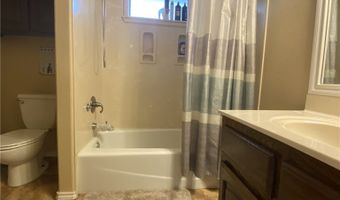1250 Lawrence Trl, Alice, TX 78332