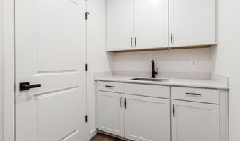 2013 SAINT JAMES Rd, Accokeek, MD 20607