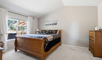 17845 SW ZENITH Pl, Beaverton, OR 97007