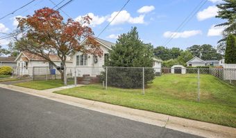 17 Cedar Ave, North Middletown, NJ 07748