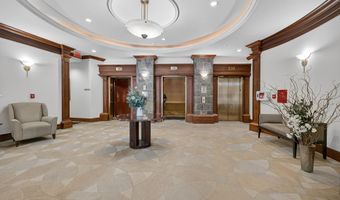 360 W Washington Ave 1204, Madison, WI 53703