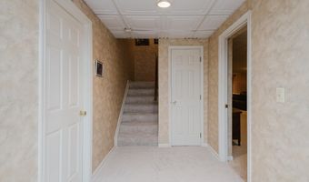 305 OVERVIEW Dr, Abingdon, MD 21009