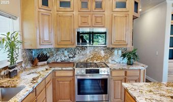 98129 E HOFFELDT Ln, Brookings, OR 97415