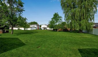 64 Dan Troy Dr, Amherst, NY 14221