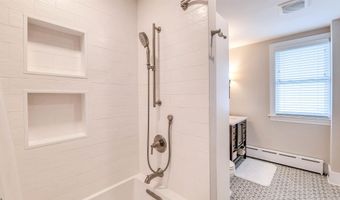 15 S Tallahassee Ave, Atlantic City, NJ 08401
