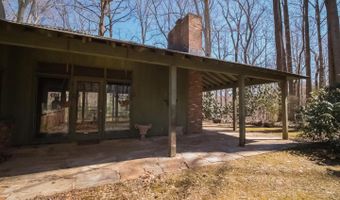 4313 WOODLARK Dr, Annandale, VA 22003