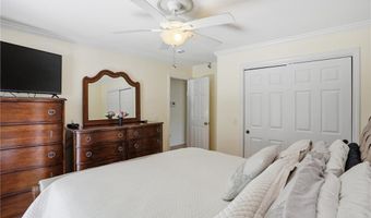 212 Lexington Ave, North Providence, RI 02904