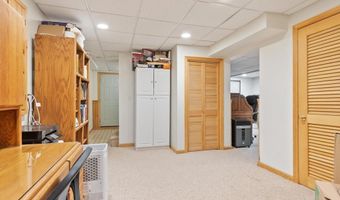 8 Whitney Ln, Boxborough, MA 01719