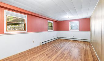 88 Pleasant Ave, Burlington, VT 05408