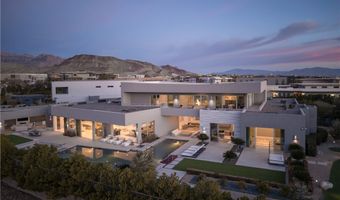 19 Flying Cloud Ln, Las Vegas, NV 89135