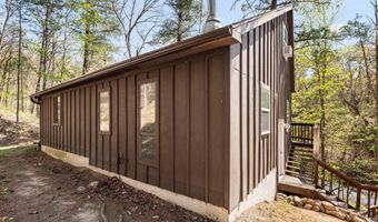513 FAIRWAY Dr, Basye, VA 22810