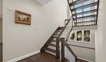 1 LAKE POTOMAC Ct, Potomac, MD 20854