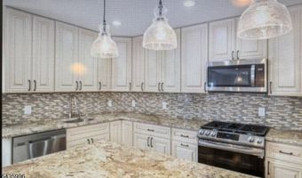 527 County Route 515, Alloway, NJ 07462